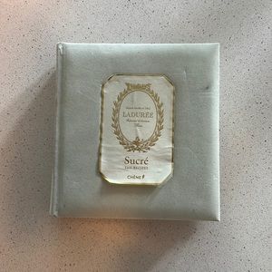 THE LADUREE SUCRE RECIPES BOOK